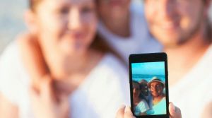 Λόγοι για να μην «ανεβάζουμε» φωτογραφίες παιδιών