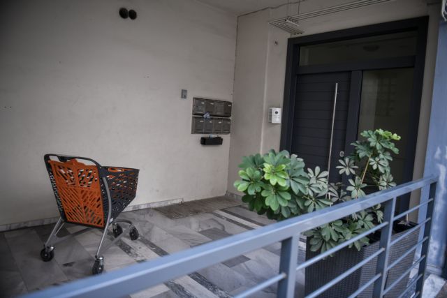 Συνελήφθη η 19χρονη μητέρα-Ζήτησε να δει το μωρό της