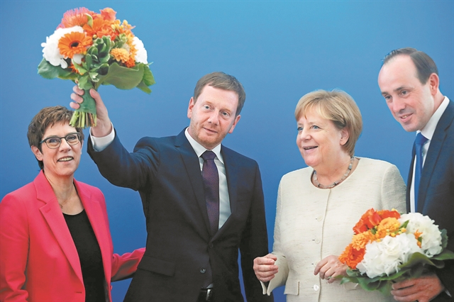 Ψάχνουν «αντίδοτο» στην Ακροδεξιά