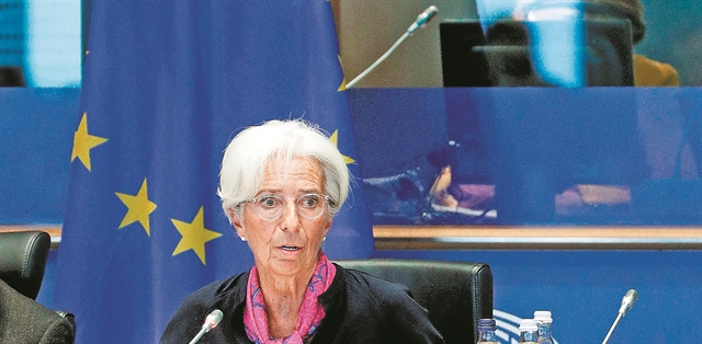 Οι σκληροί της ΕΚΤ περιμένουν τη Λαγκάρντ