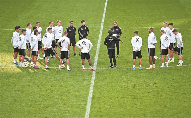 Τουρνουά στη μνήμη του Παύλου και τα φιλικά του Ολυμπιακού