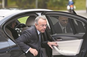 Σε ρυθμούς φορολογικού και θεσμών