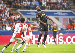 Ψάχνει να βρει τον εαυτό της