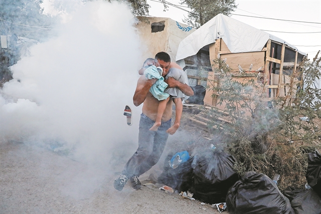 Η οργή ξεχείλισε στη Μόρια