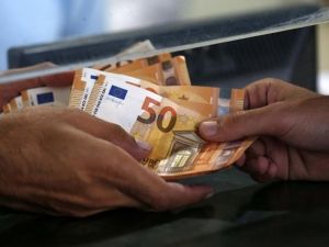 Επιστρέφουν μερίσματα σε συνταξιούχους του Δημοσίου