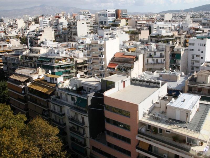 Αυθαίρετα τα κτίρια που δεν έχουν ράμπες για ΑμΕΑ