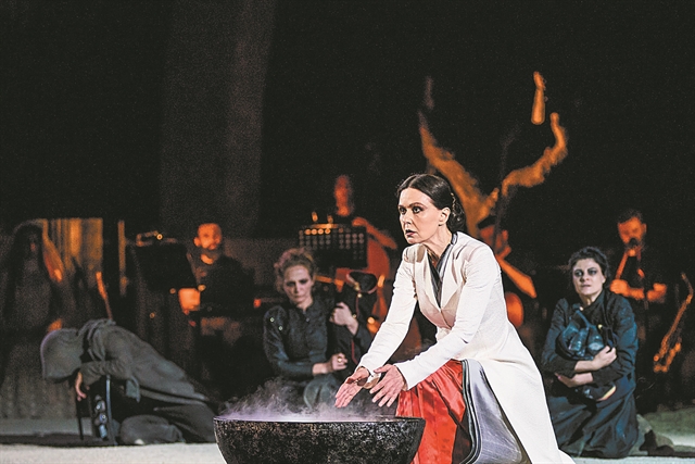 Συγκίνηση με δόσεις