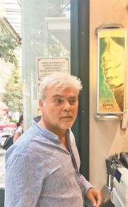 «Εγινα ηθοποιός γιατί δεν χωρούσα αλλού»