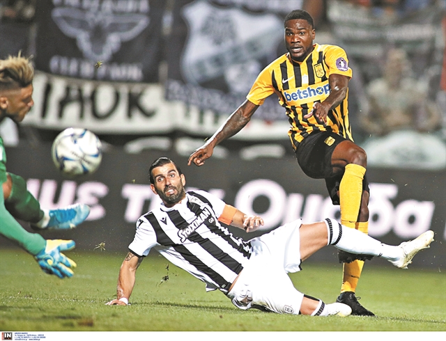 Φερέιρα: Εγώ φταίω, αλλά δουλεύουμε πολύ σκληρά