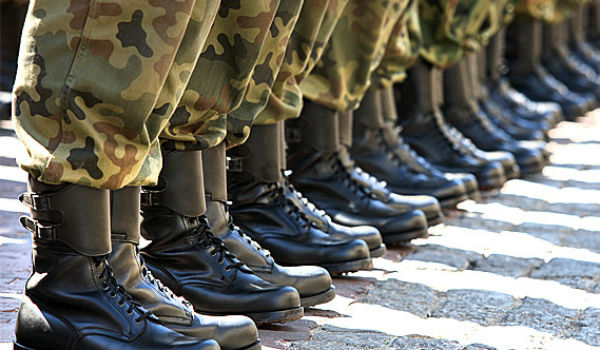 Στρατός : Δεν επαρκούν οι αρβύλες λόγω μεγάλης… προσέλευσης φαντάρων