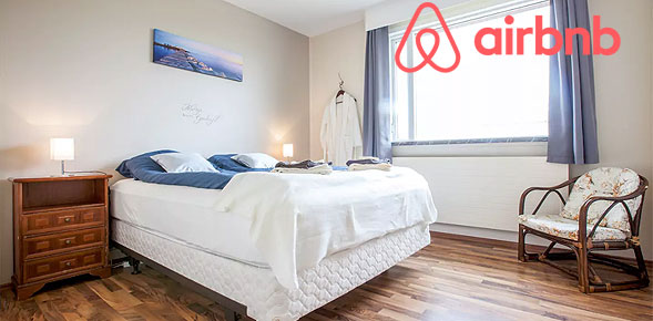 Ανατροπή στο Airbnb: Ερχεται φόρος στις βραχυχρόνιες μισθώσεις