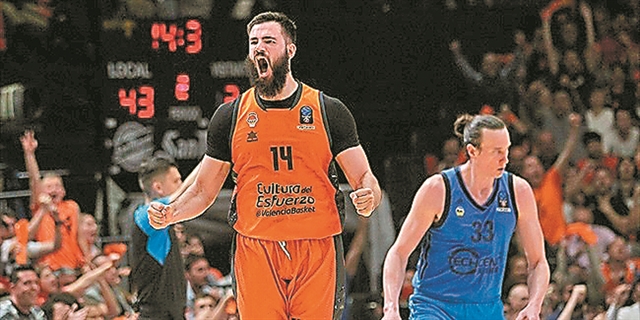 Μπόγιαν Ντούμπλιεβιτς