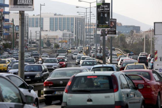 Απεργία: «Παραλύει» η χώρα την Τρίτη