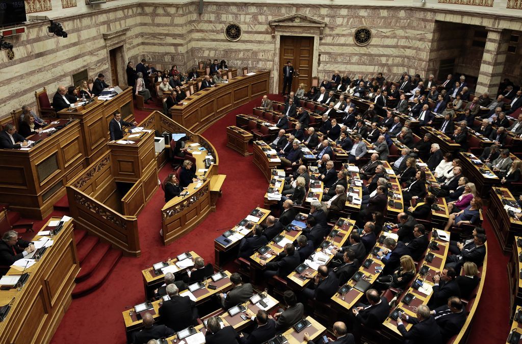 Novartis: Στη Βουλή η δικογραφία, ξεκινά πόλεμος κυβέρνησης – ΣΥΡΙΖΑ