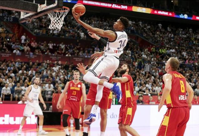 Σκουρτόπουλος: «Ο Γιάννης κουβαλάει σταριλίκι με την καλή έννοια»