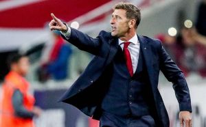 Με αυτόν τον προπονητή συζητάει η ΑΕΚ