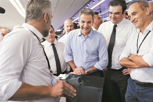 Νέο κύμα επενδύσεων και ιδιωτικοποιήσεων