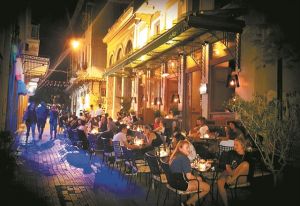 Kuko’s the bar (Καλαμιώτου 4)