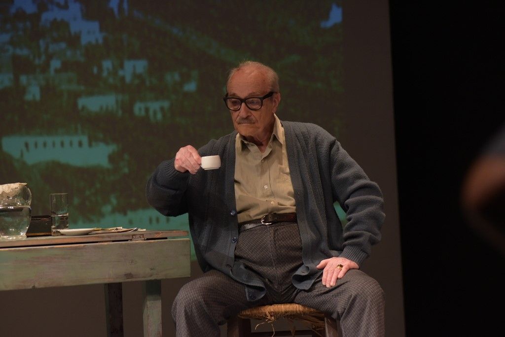 Ο Θανάσης Παπαγεωργίου είναι ο Μάρκος Βαμβακάρης στον Πειραιά