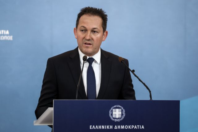 Πέτσας: Φοροελαφρύνσεις, πλεόνασμα και ανάπτυξη στους στόχους του 2020