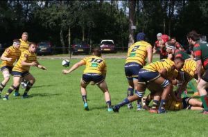 Αγγλική ομάδα ράγκμπι απέκτησε ως χορηγό ένα… στριπτιζάδικο