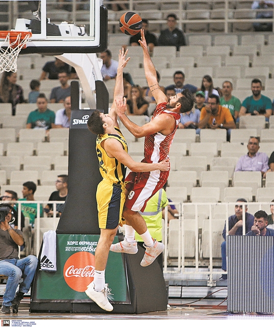 Στην πασαρέλα και ο Μεσίνα