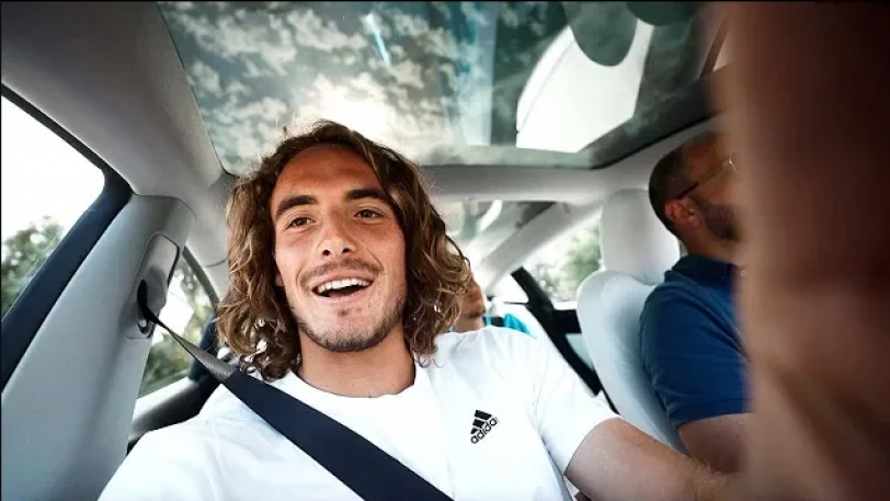 Τους λογαριασμούς του στα social media «κατέβασε» ο Τσιτσιπάς