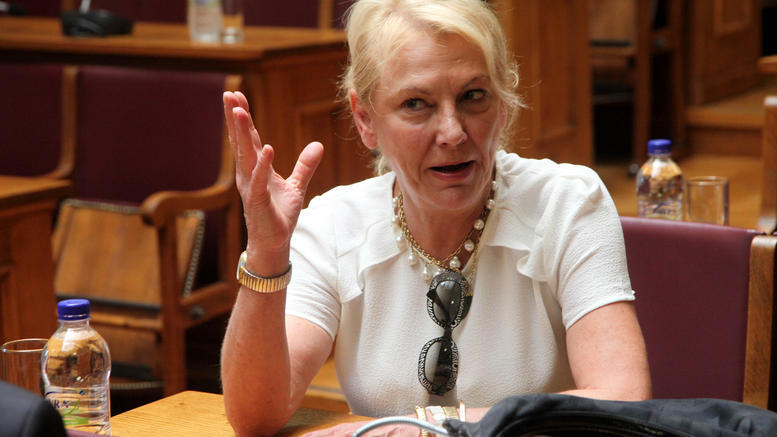 Η περιπέτεια της Φωτεινής Πιπιλή με τον επίδοξο ληστή – Δείτε πώς γλίτωσε