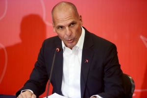 Τι υποστηρίζει ο Γιάνης Βαρουφάκης για το πόθεν έσχες του