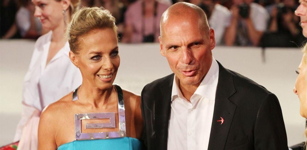 «Πόθεν έσχες» Βαρουφάκη: Οι καταθέσεις στην Ελβετία και τα έξι οχήματα