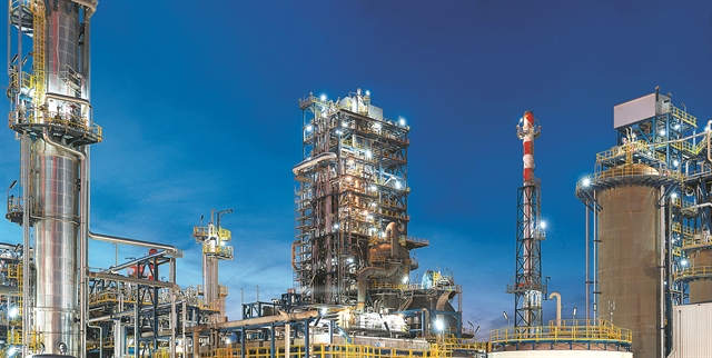 Τριπλάσιες οι προσφορές για το ομόλογο των ΕΛΠΕ