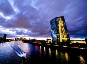 Τι αναμένουν οι αγορές από την ΕΚΤ – Πέντε ερωτήματα