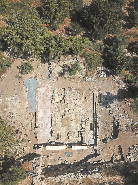 Η Τύχη της Ελεύθερνας και οι βασιλικές