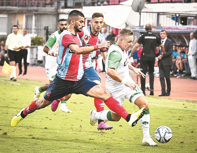 Συμβόλαιο με αστερίσκους και πληρωμή με συμμετοχές