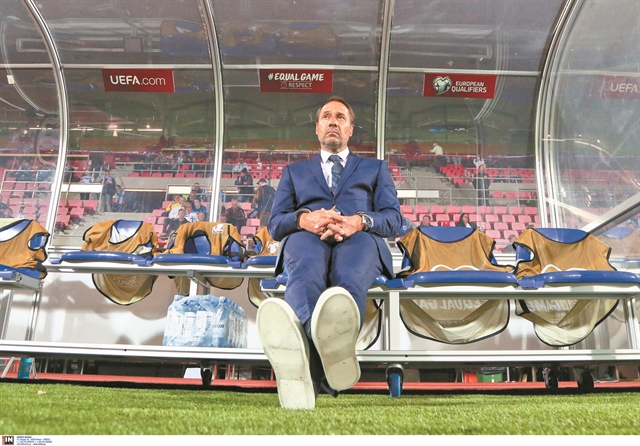 Κι ο Γιώργης κάνει πλάκα