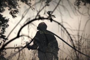 Μεγάλη πυρκαγιά σε εξέλιξη στο Λαγονήσι – Απειλούνται σπίτια