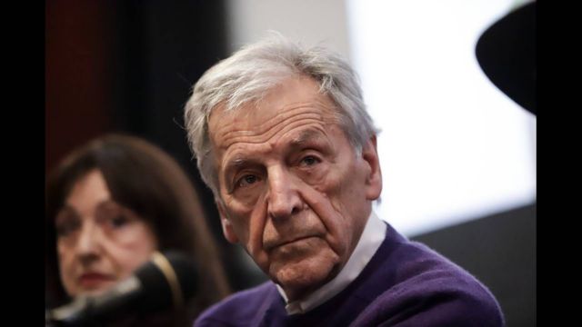 Εκπληκτος ο Κώστας Γαβράς : Τρομερός ρατσισμός κατά των Ελλήνων στα Eurogroup