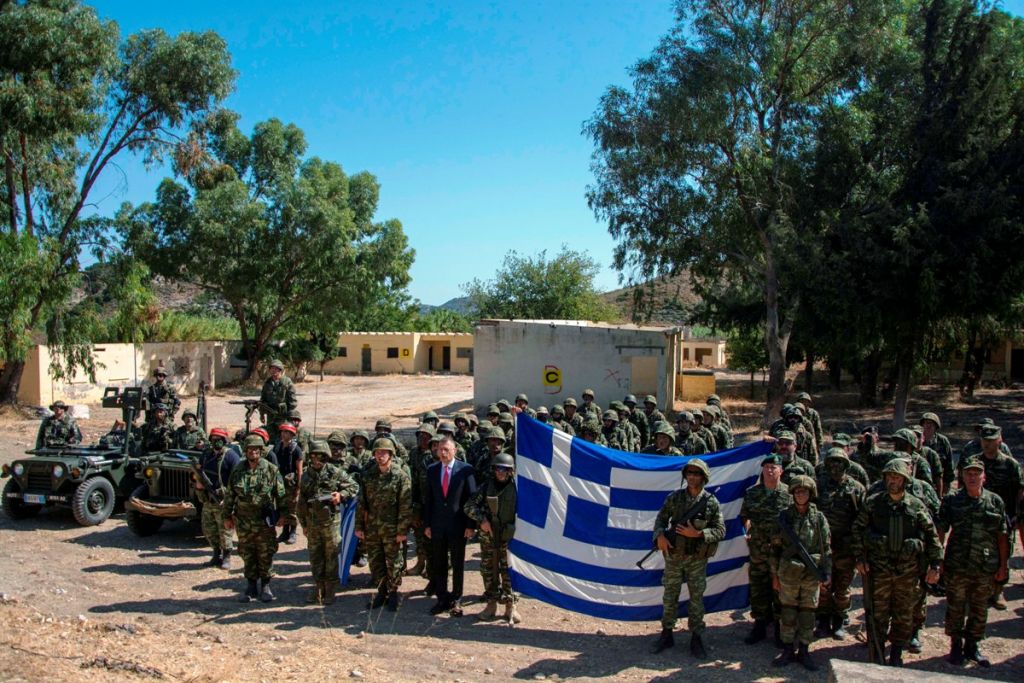 Παρών ο Αλκιβιάδης Στεφανής σε άσκηση Εθνοφυλάκων στη Ρόδο