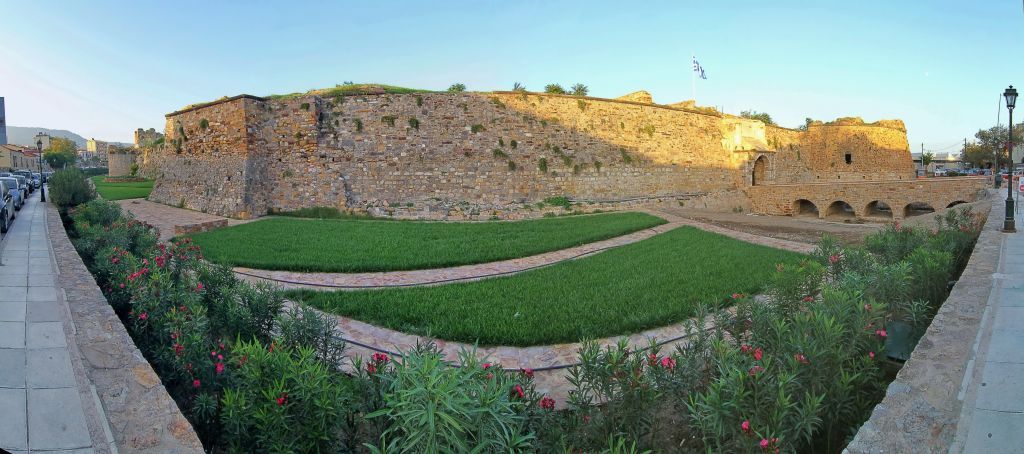 Χίος : Το φρούριο της πρωτεύουσας, το αλλοτινό κέντρο του νησιού