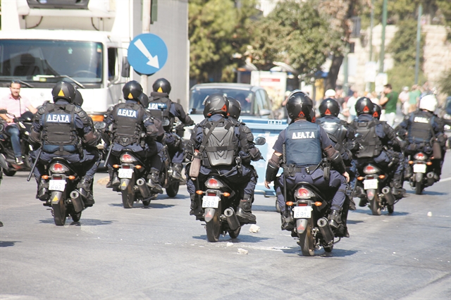 Εξάρχεια : Επιχείρηση κατά των ναρκωτικών με πέντε συλλήψεις