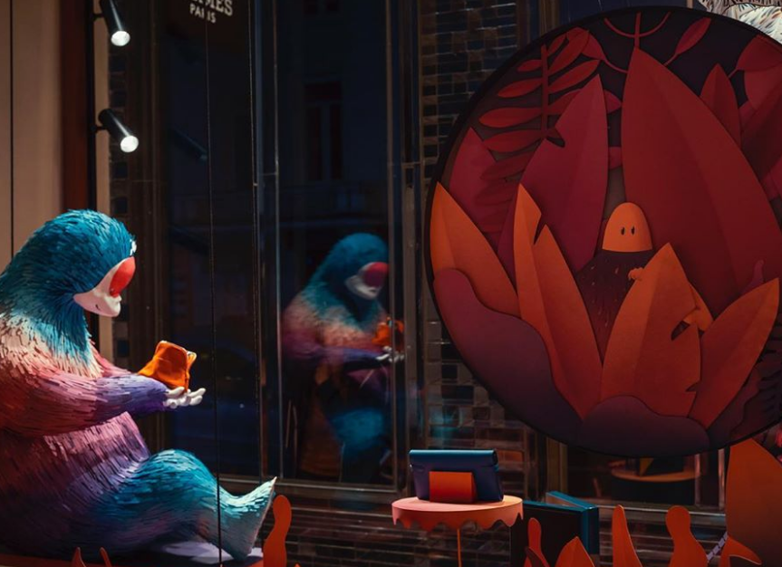 Ένας «κυνηγός ονείρων» σε βιτρίνα του οίκου υψηλής ραπτικής