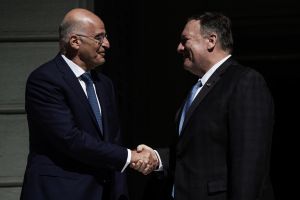 Επαφές Δένδια – Μητσοτάκη με το βλέμμα στραμμένο στις τουρκικές προκλήσεις