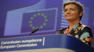 Στην Αθήνα έρχεται η Ευρωπαία επίτροπος Ανταγωνισμού