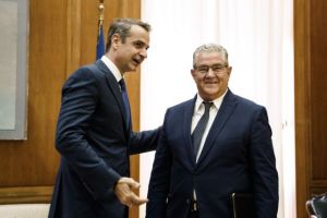 Ψήφος αποδήμων : «Ναι» με ενστάσεις από το ΚΚΕ