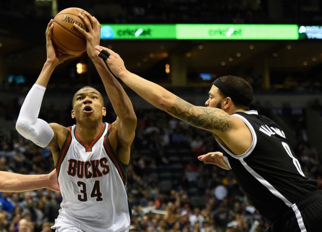 Γιάννης Αντετοκούνμπο : Η μεγαλειώδης εμφάνιση του