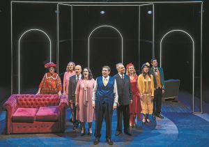 «Φάρσα περιέχει η ίδια η ζωή»