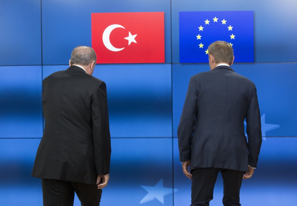 Κομισιόν προς Ερντογάν: Αν δεν συμμορφωθείτε δεν θα ενταχθείτε στην ΕΕ