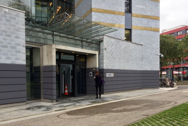 Γενεύη: Αυτοπυρπόληση Κούρδου έξω από την Υπάτη Αρμοστεία του ΟΗΕ