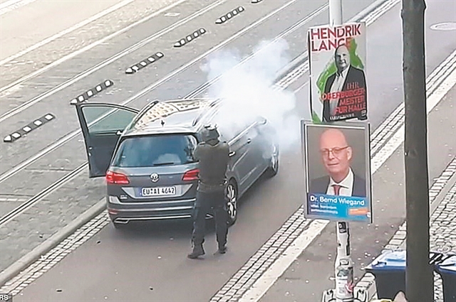 Επίθεση στη Συναγωγή του Χάλε από νεοναζί