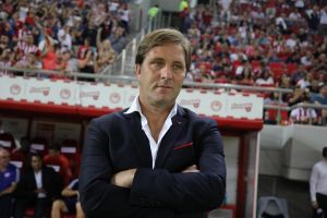 Μαρτίνς: «O Ολυμπιακός παίζει πάντα για τη νίκη»